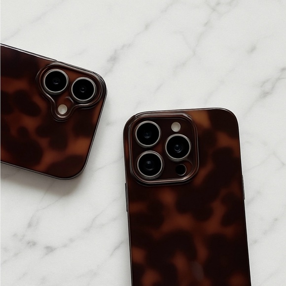 Apple iPhone Case Tortoise Shell Print  Black Case - Picture 2 of 6